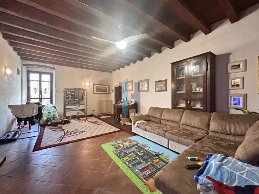 Immagine 35 di Rustico / casale in vendita  a Brescia