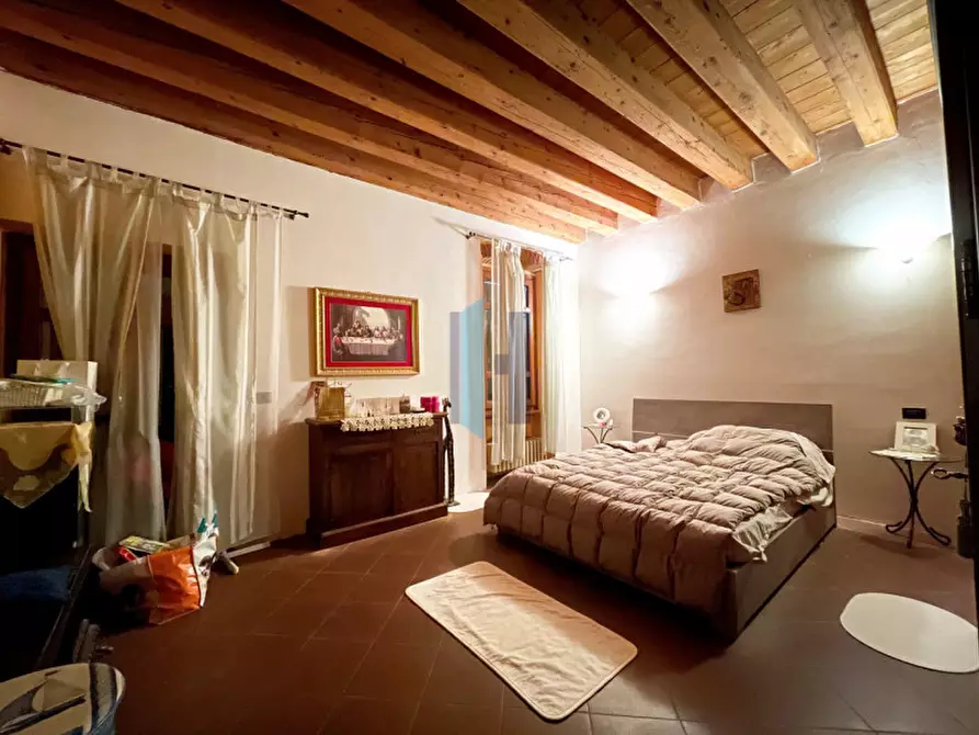 Immagine 38 di Rustico / casale in vendita  a Brescia