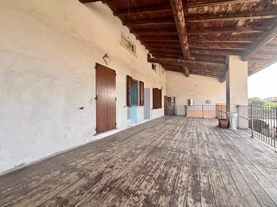 Immagine 43 di Rustico / casale in vendita  a Brescia