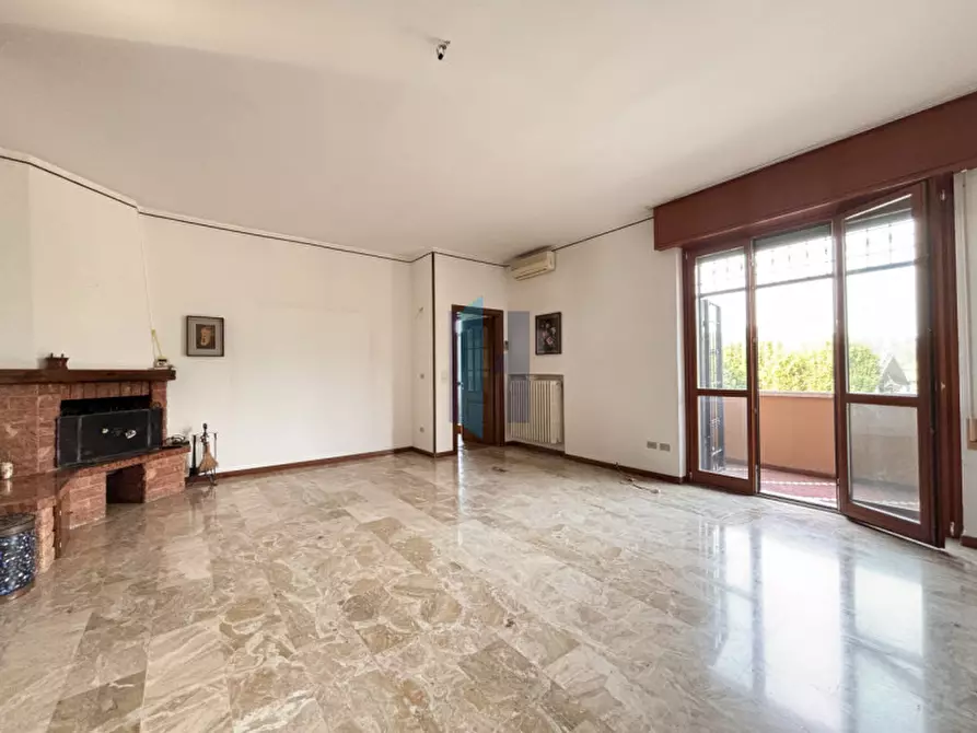 Immagine 1 di Appartamento in vendita  in Via Torricella Di Sopra a Brescia
