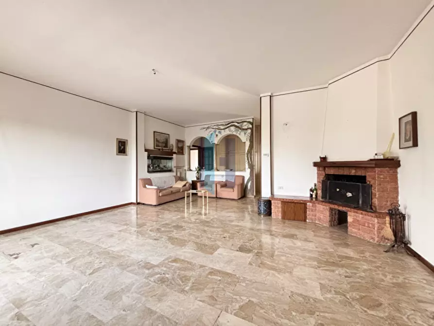 Immagine 2 di Appartamento in vendita  in Via Torricella Di Sopra a Brescia