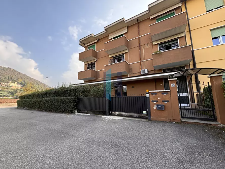 Immagine 41 di Appartamento in vendita  in Via Torricella Di Sopra a Brescia