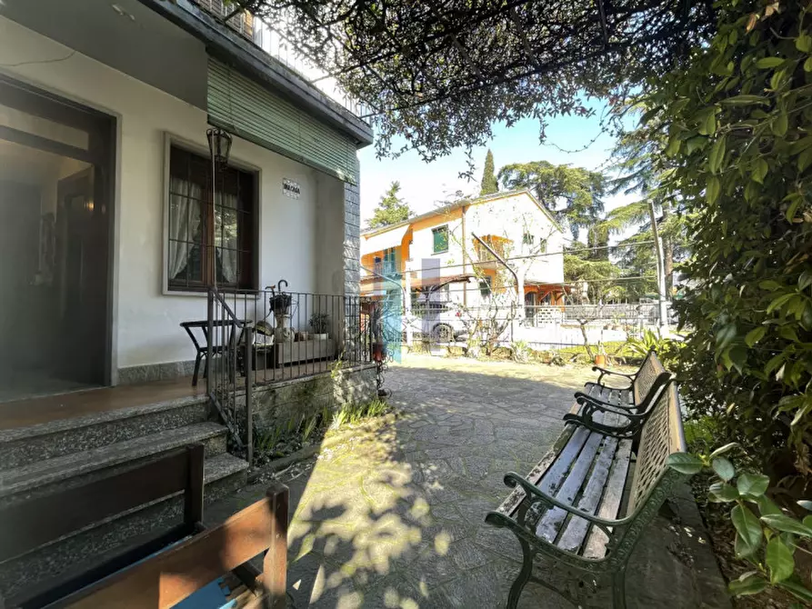 Immagine 4 di Casa bifamiliare in vendita  in Via Bettoni a Brescia