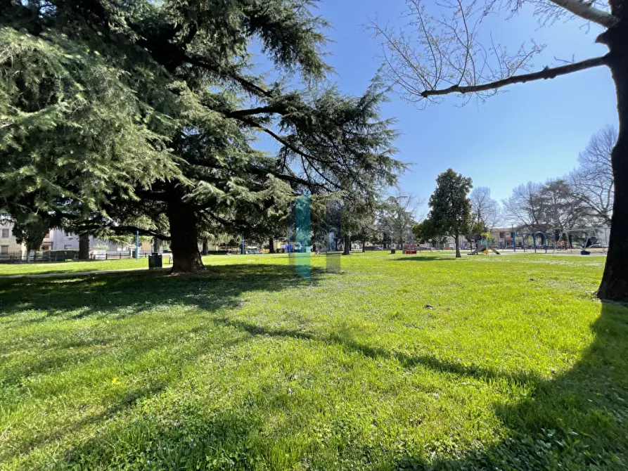 Immagine 37 di Casa bifamiliare in vendita  in Via Bettoni a Brescia