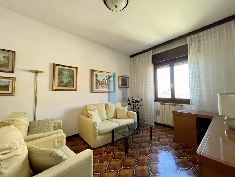 Immagine 1 di Appartamento in vendita  in Traversa Quattordicesima Villaggio La Famiglia a Brescia