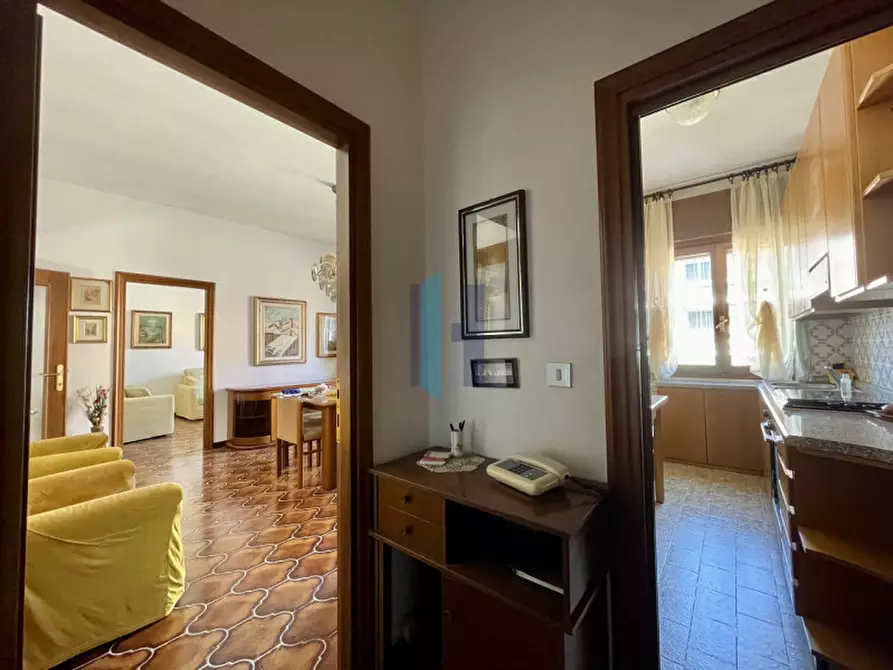 Immagine 3 di Appartamento in vendita  in Traversa Quattordicesima Villaggio La Famiglia a Brescia