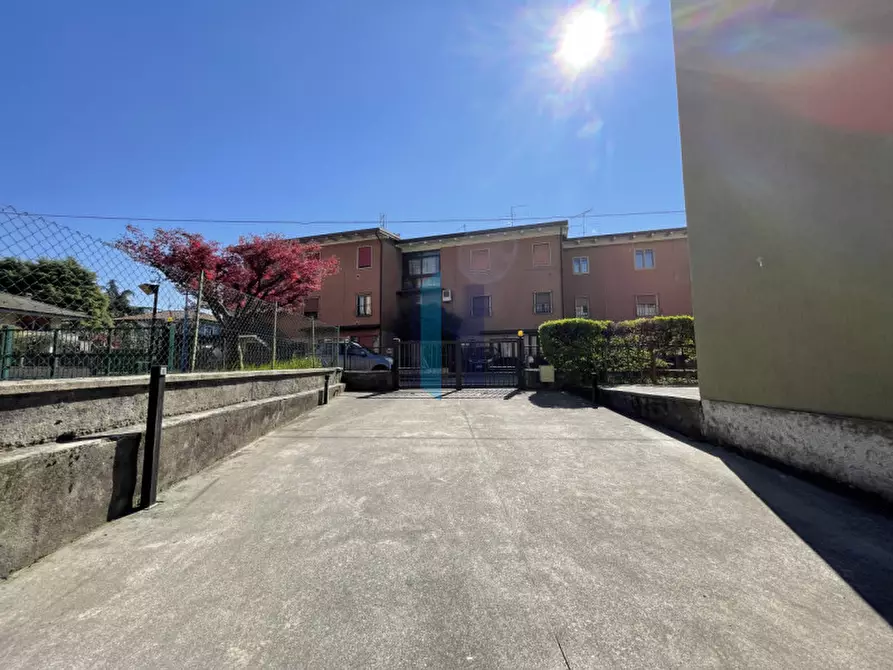 Immagine 27 di Appartamento in vendita  in Traversa Quattordicesima Villaggio La Famiglia a Brescia