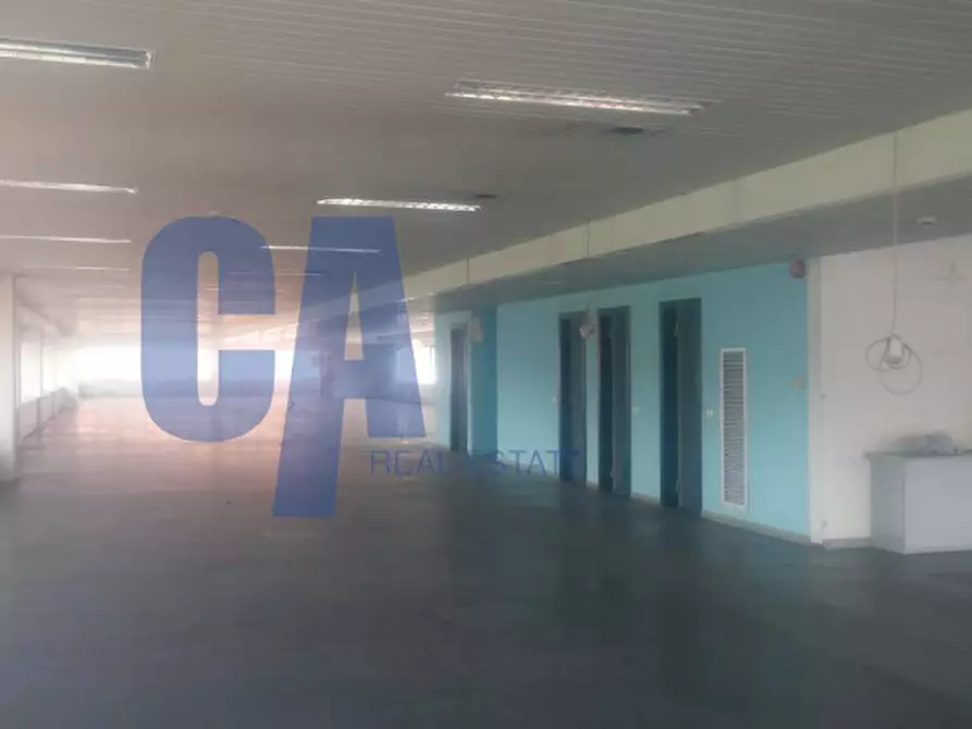 Immagine 20 di Ufficio in affitto  in VIA GRANDI A. a Vimodrone