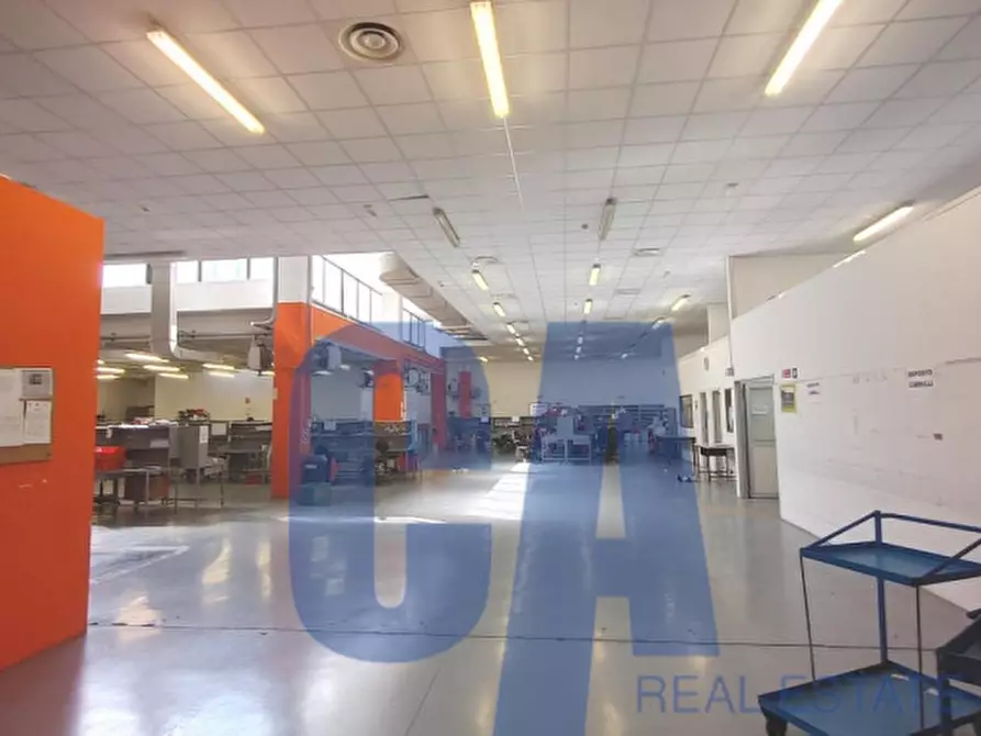 Immagine 2 di Capannone industriale in affitto  in PIAZZALE MACIACHINI CARLO a Milano