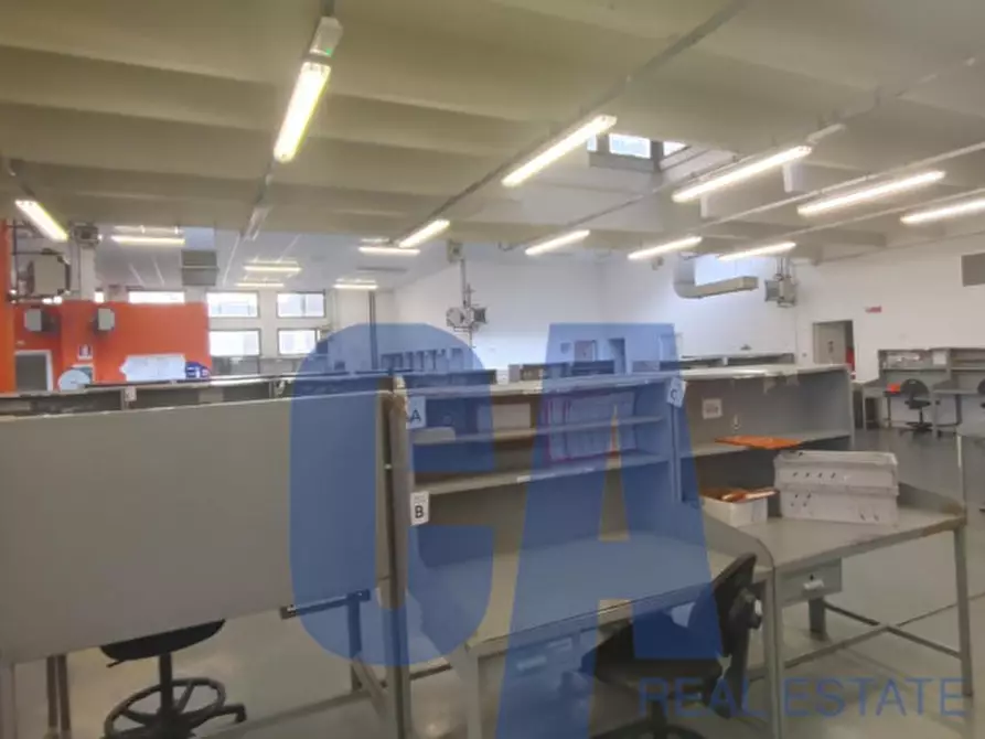 Immagine 14 di Capannone industriale in affitto  in PIAZZALE MACIACHINI CARLO a Milano
