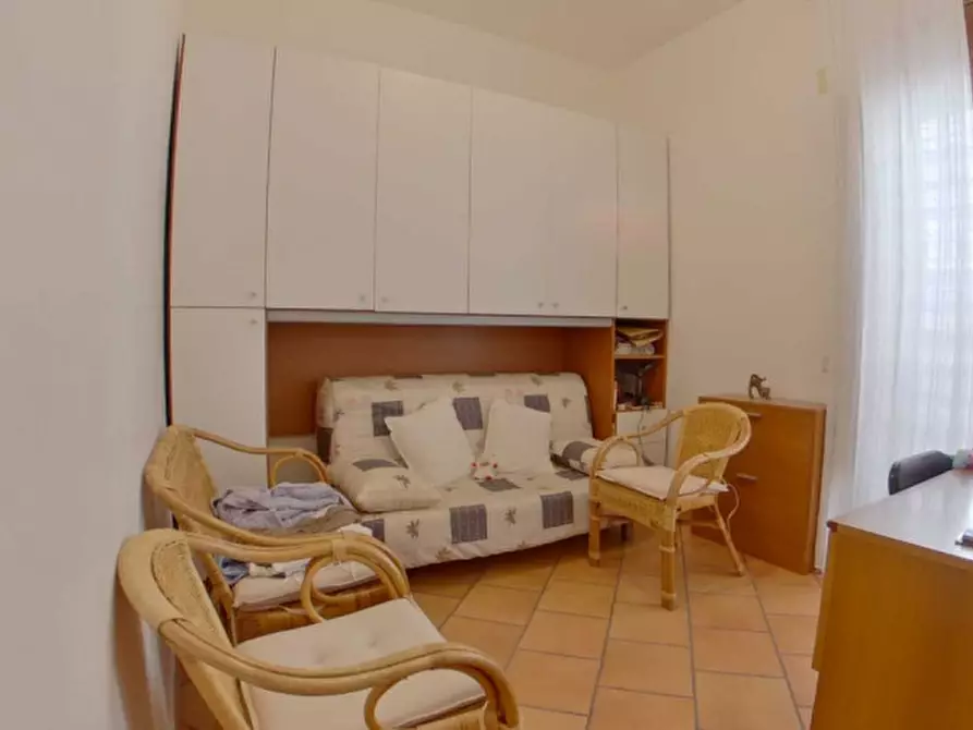 Immagine 18 di Casa trifamiliare in vendita  a Fasano