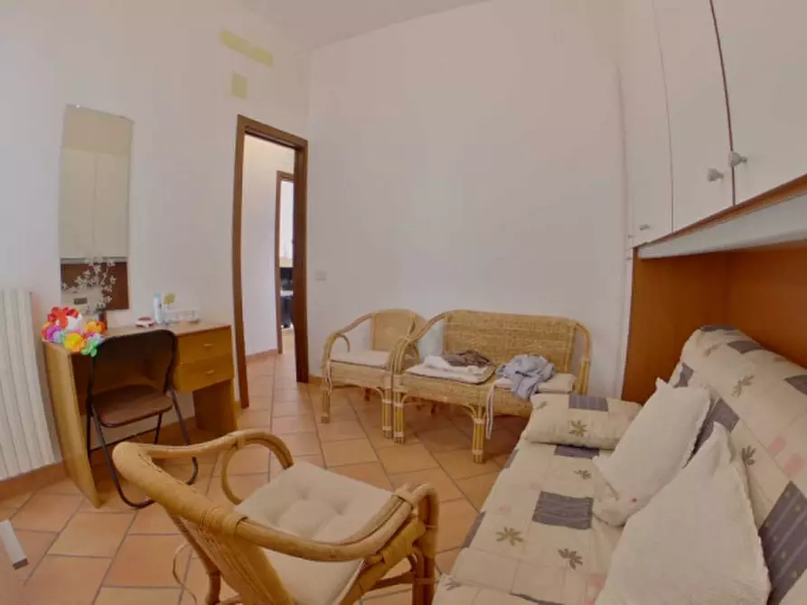 Immagine 19 di Casa trifamiliare in vendita  a Fasano