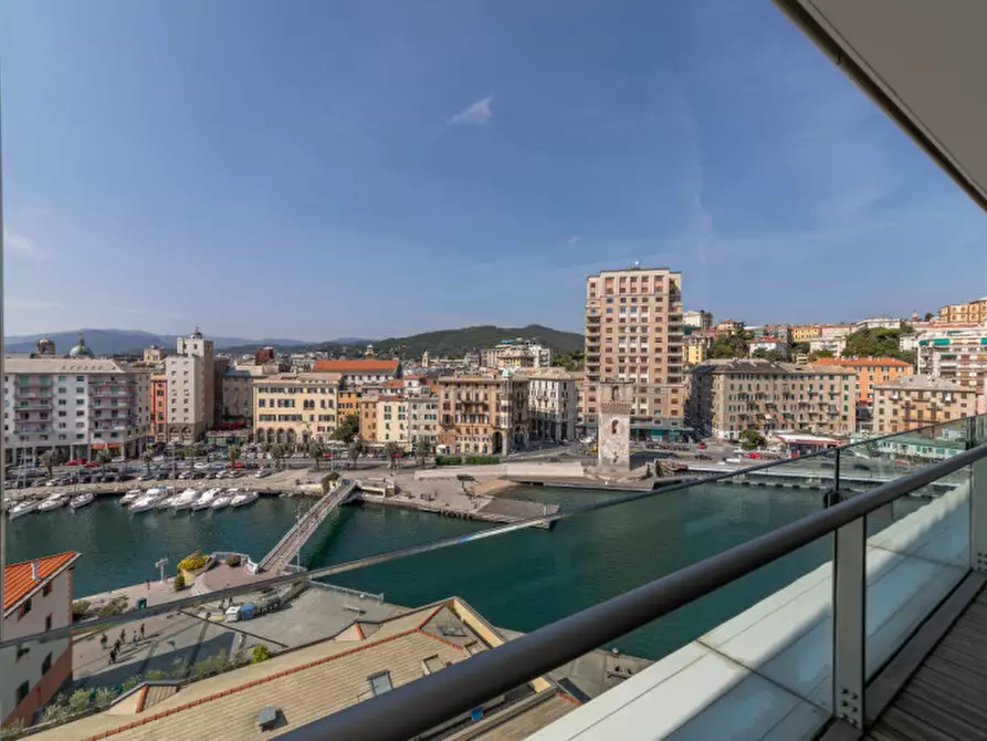 Immagine 14 di Appartamento in vendita  in via Chiodo a Savona