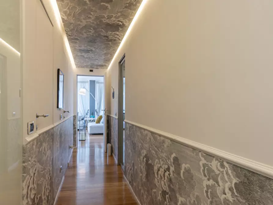 Immagine 21 di Appartamento in vendita  in via Chiodo a Savona