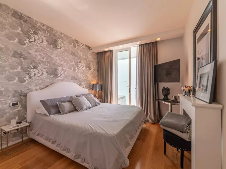 Immagine 22 di Appartamento in vendita  in via Chiodo a Savona