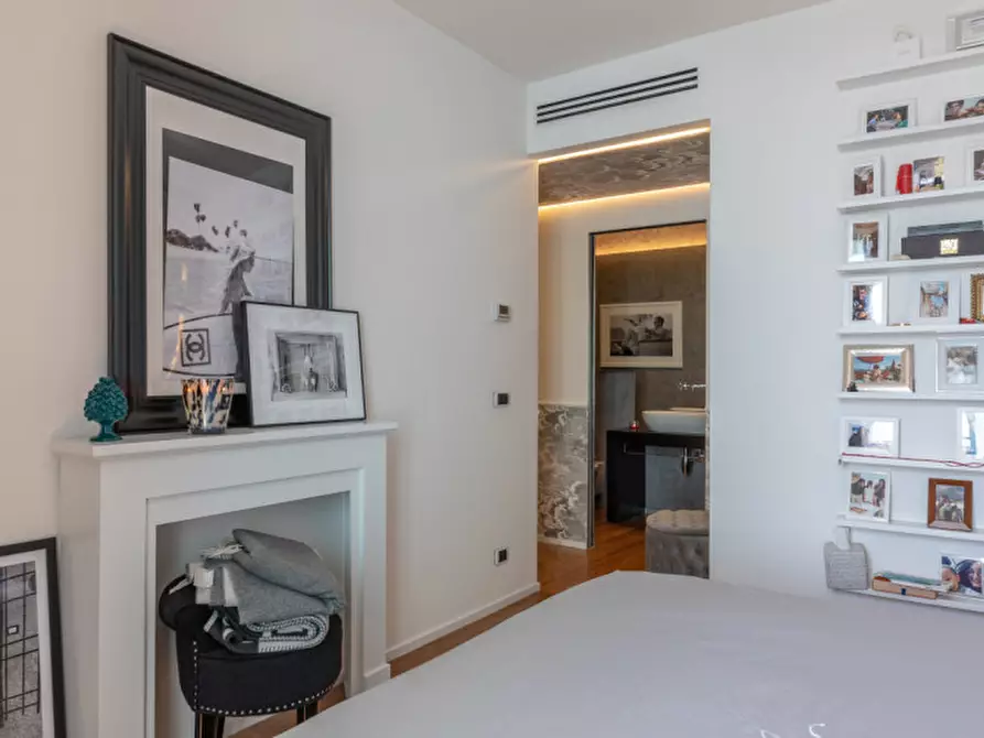 Immagine 25 di Appartamento in vendita  in via Chiodo a Savona