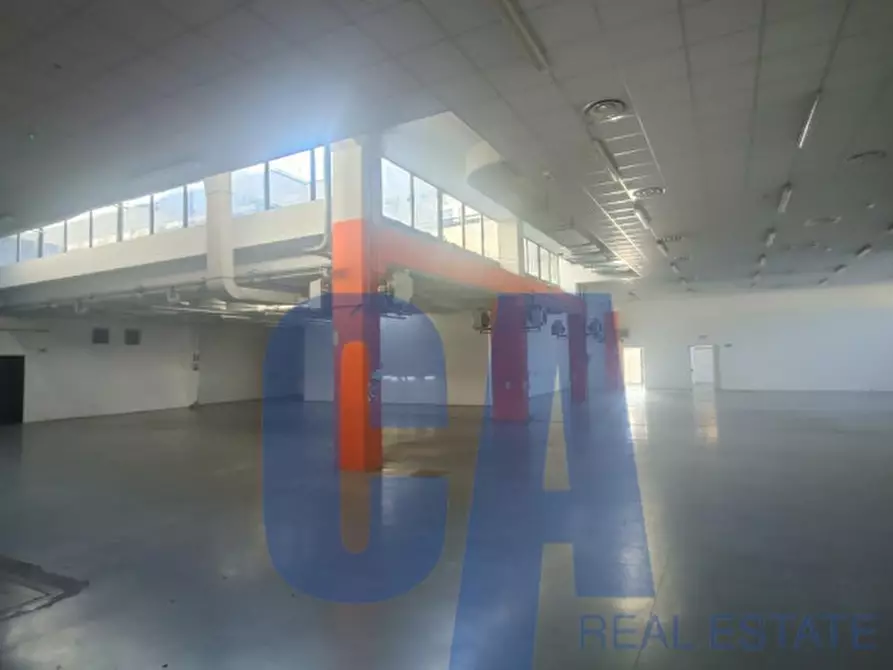 Immagine 19 di Laboratorio in affitto  in PIAZZALE MACIACHINI CARLO a Milano