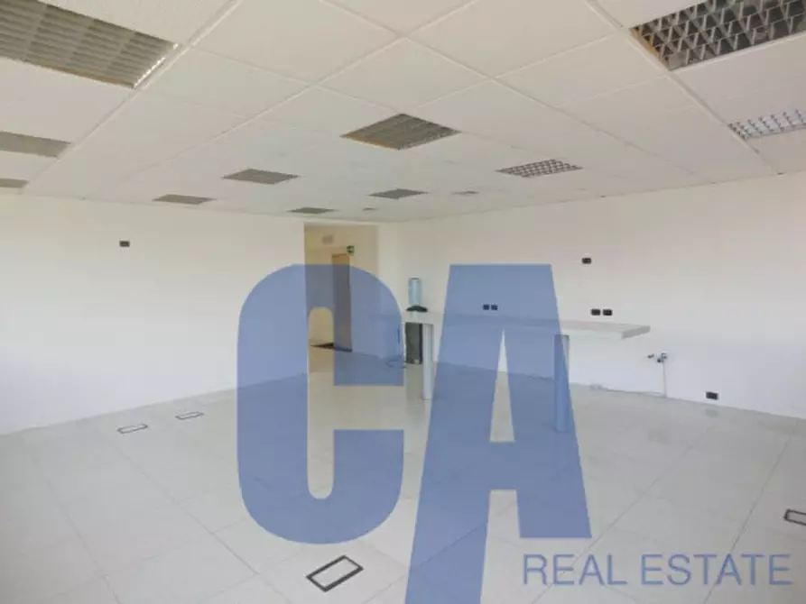 Immagine 23 di Ufficio in vendita  in STRADA MILANO FIORI a Assago