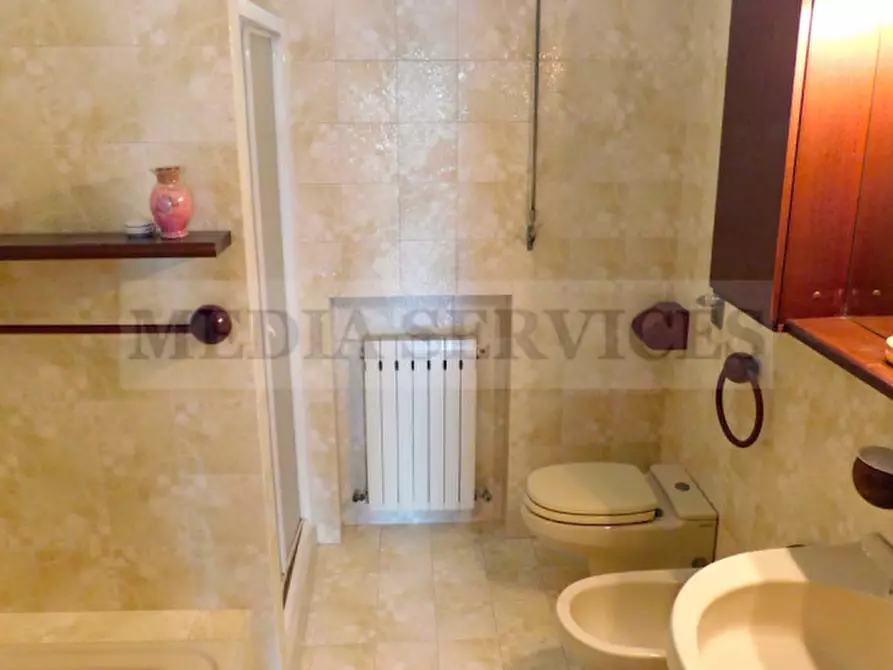 Immagine 16 di Appartamento in vendita  in via Galileo Galilei n° 12 a Sannazzaro De' Burgondi