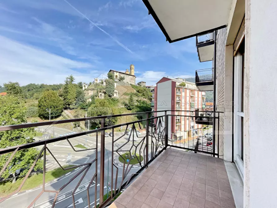 Immagine 1 di Appartamento in vendita  in via vittorio veneto 184 a Borgosesia