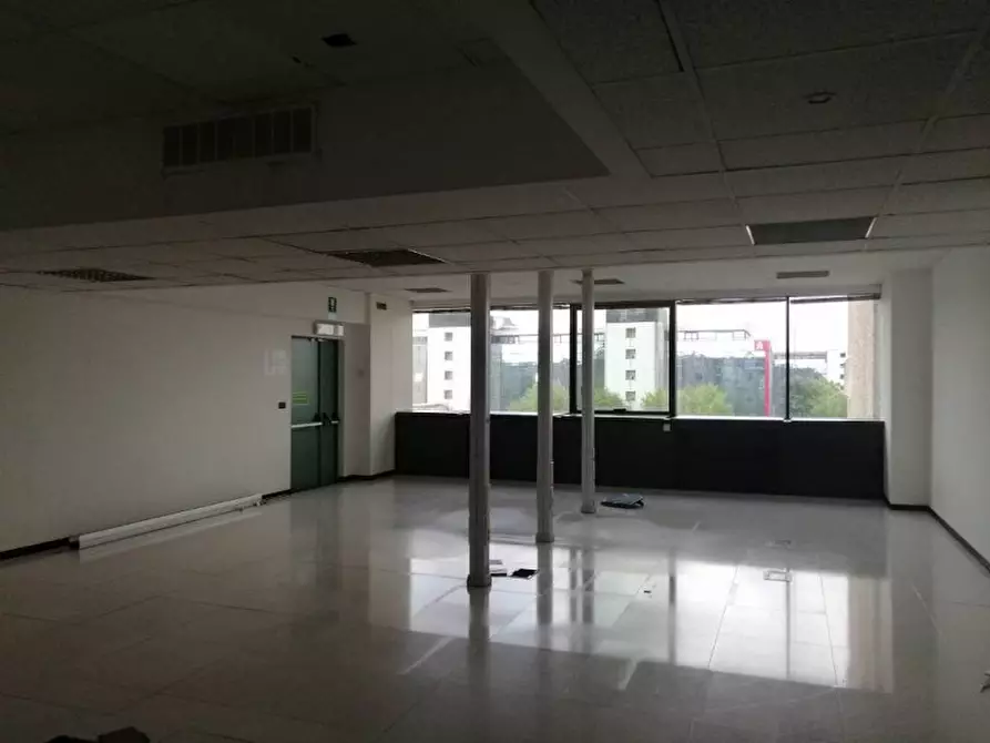 Immagine 20 di Ufficio in vendita  in STRADA 2 a Assago