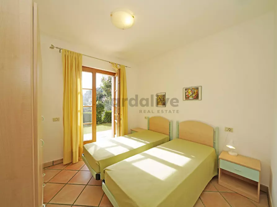 Immagine 26 di Casa indipendente in vendita  in Via Apollo 11 a Tremosine