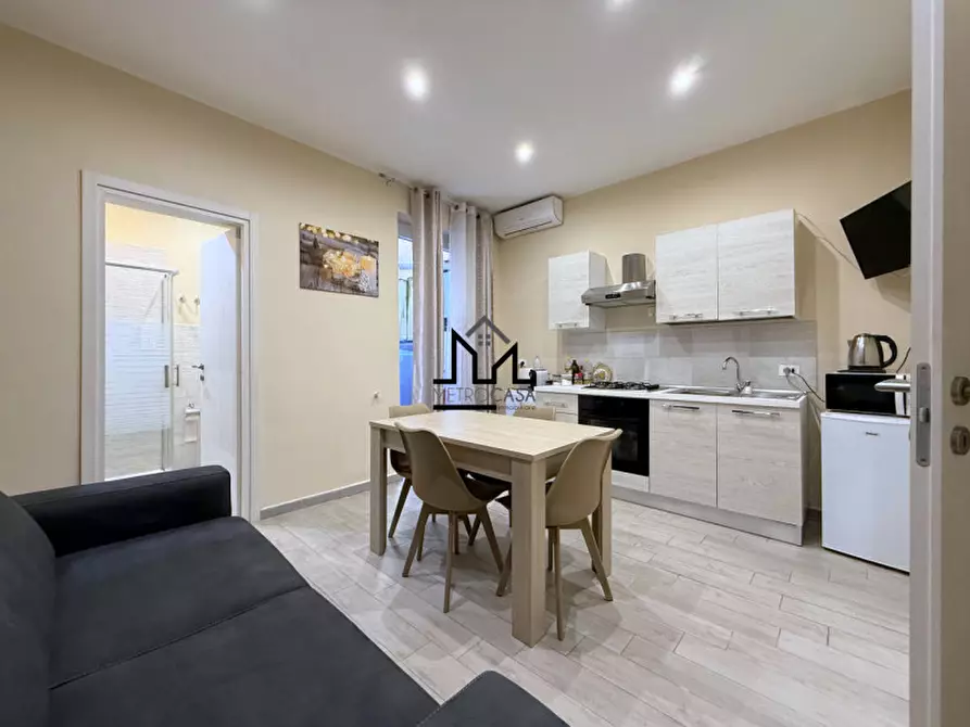 Immagine 22 di Appartamento in affitto  a Palermo