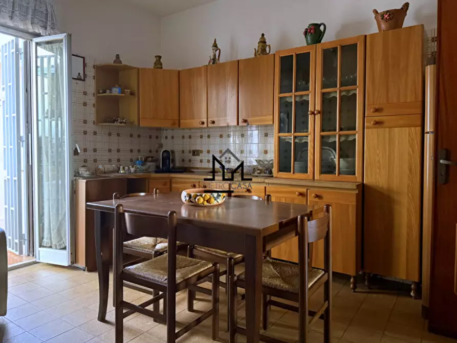 Immagine 25 di Appartamento in vendita  a Palermo