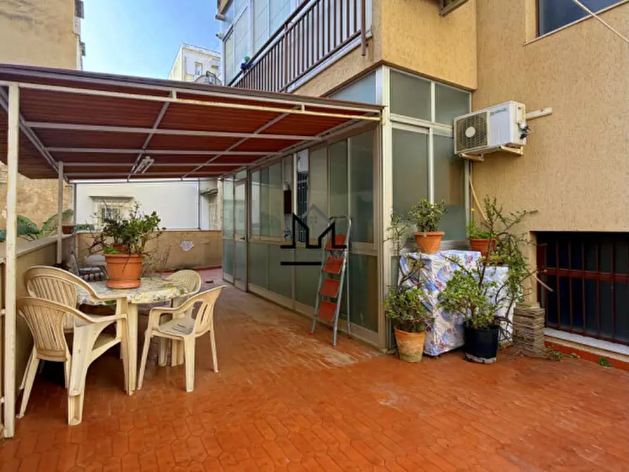 Immagine 33 di Appartamento in vendita  a Palermo