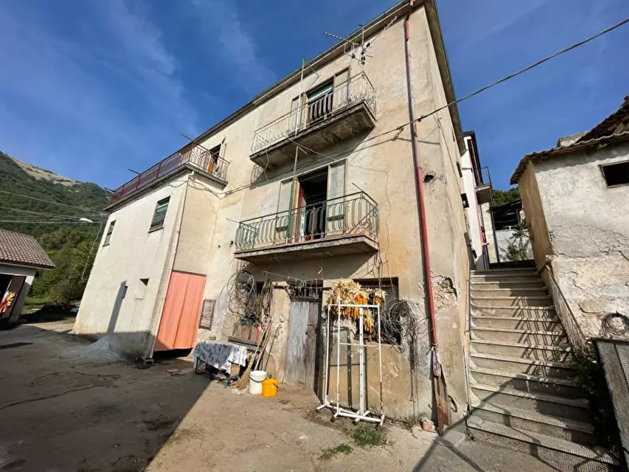 Immagine 3 di Villetta a schiera in vendita  a Marsico Nuovo