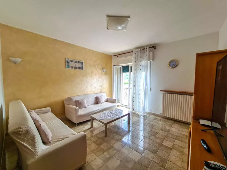 Immagine 2 di Appartamento in vendita  in via Campo Sportivo a Urbania