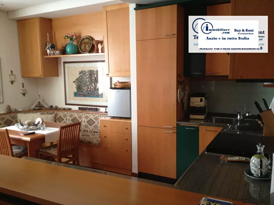 Immagine 4 di Appartamento in vendita  in PIAZZA PIA a Anzio