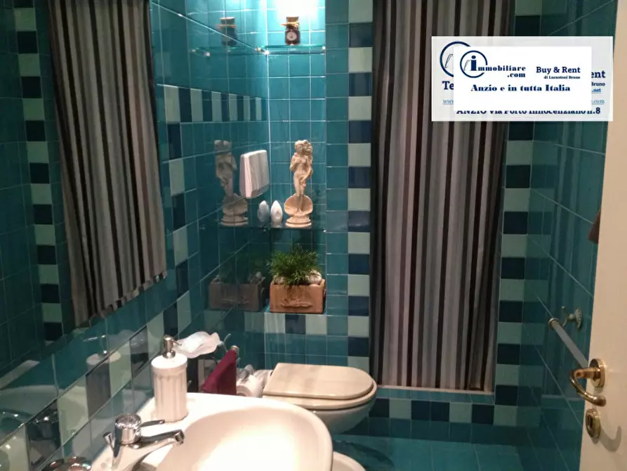 Immagine 11 di Appartamento in vendita  in PIAZZA PIA a Anzio