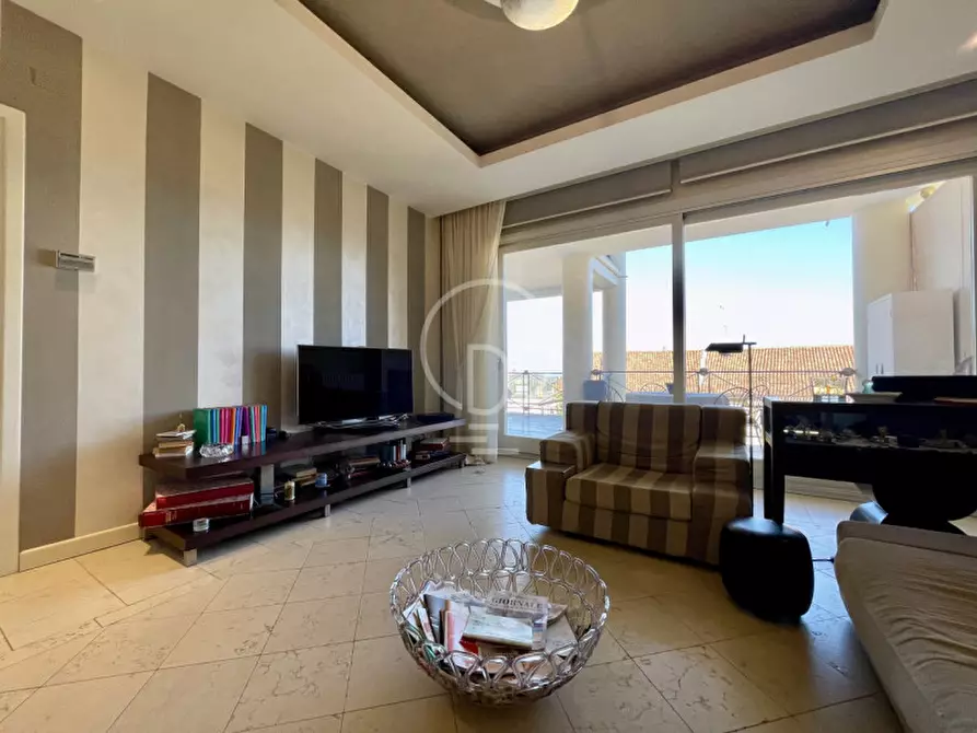 Immagine 7 di Appartamento in vendita  in Desenzano del Garda via villa del sole a Desenzano Del Garda