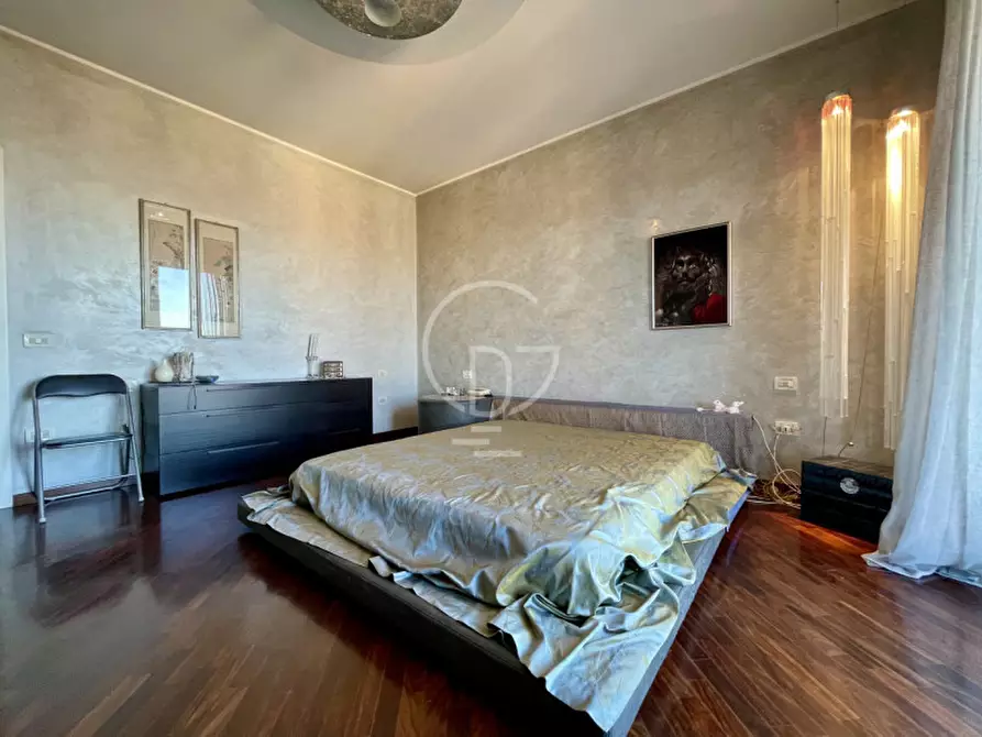 Immagine 15 di Appartamento in vendita  in Desenzano del Garda via villa del sole a Desenzano Del Garda