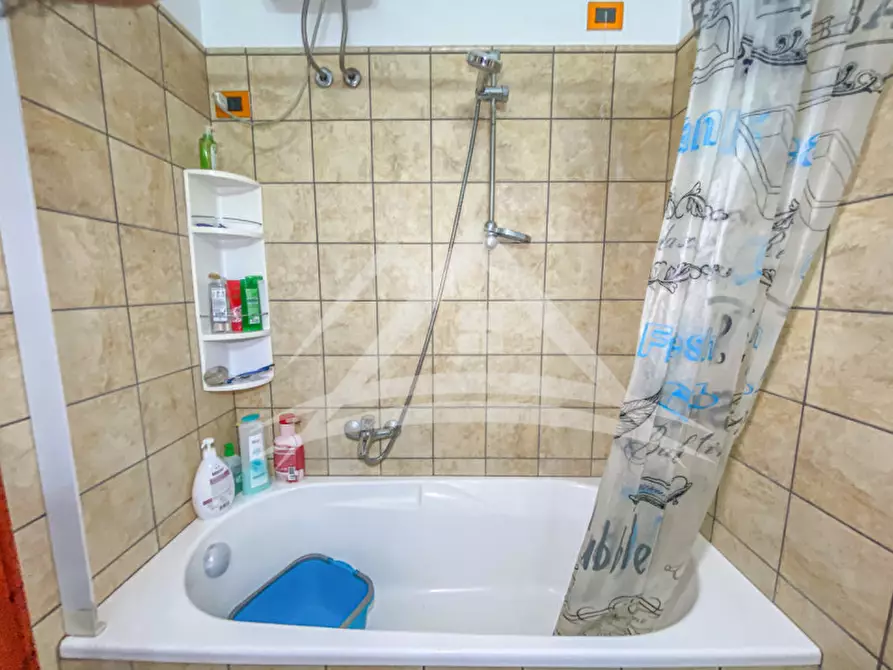 Immagine 42 di Appartamento in vendita  in Via Tuveri, 48 a Sorso