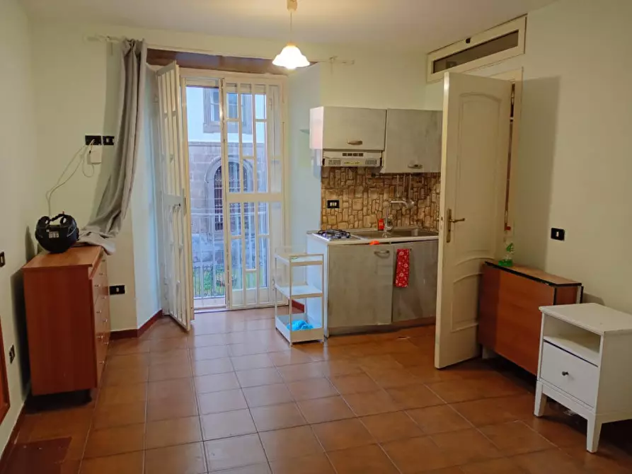 Immagine 12 di Monolocale in affitto  in via dei tribunali 197 a Napoli
