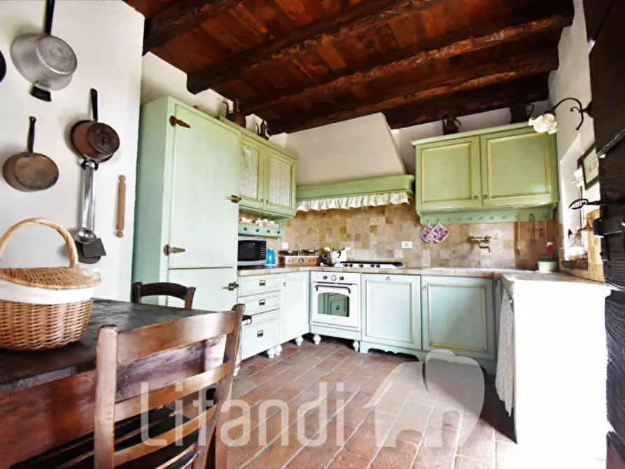 Immagine 4 di Rustico / casale in vendita  a Gargnano