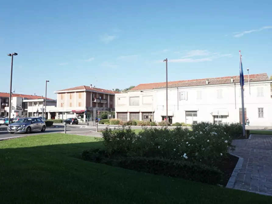 Immagine 6 di Ufficio in vendita  in piazzale vittorio veneto, 11 a Colorno