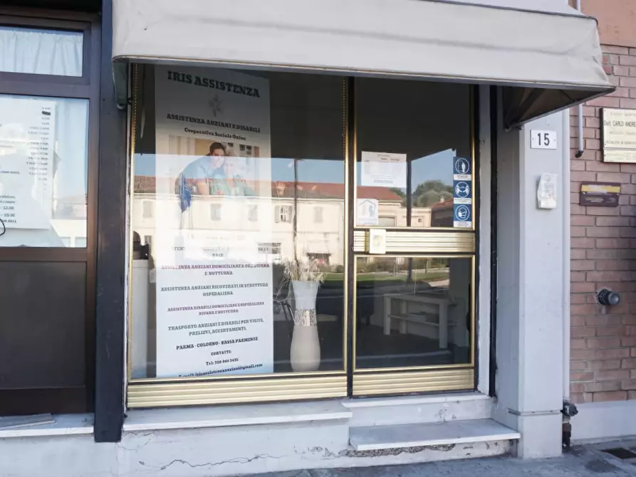 Immagine 8 di Ufficio in vendita  in piazzale vittorio veneto, 11 a Colorno