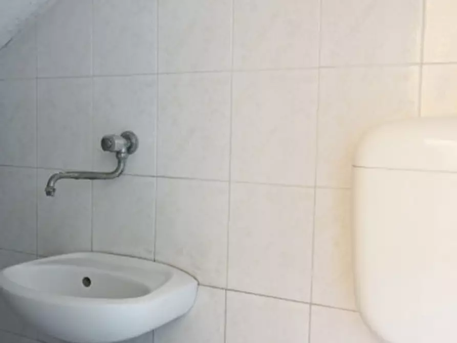 Immagine 18 di Ufficio in vendita  in piazzale vittorio veneto, 11 a Colorno