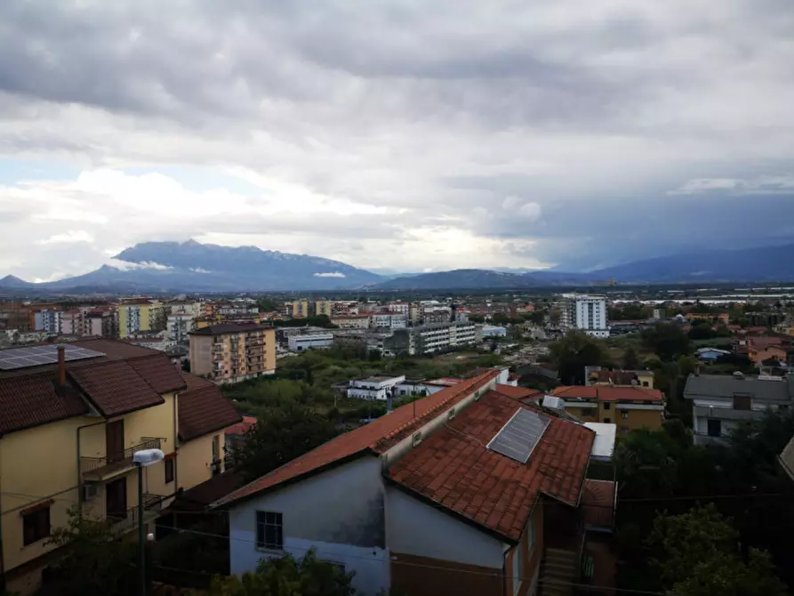 Immagine 15 di Casa bifamiliare in vendita  in Via La torre a Eboli