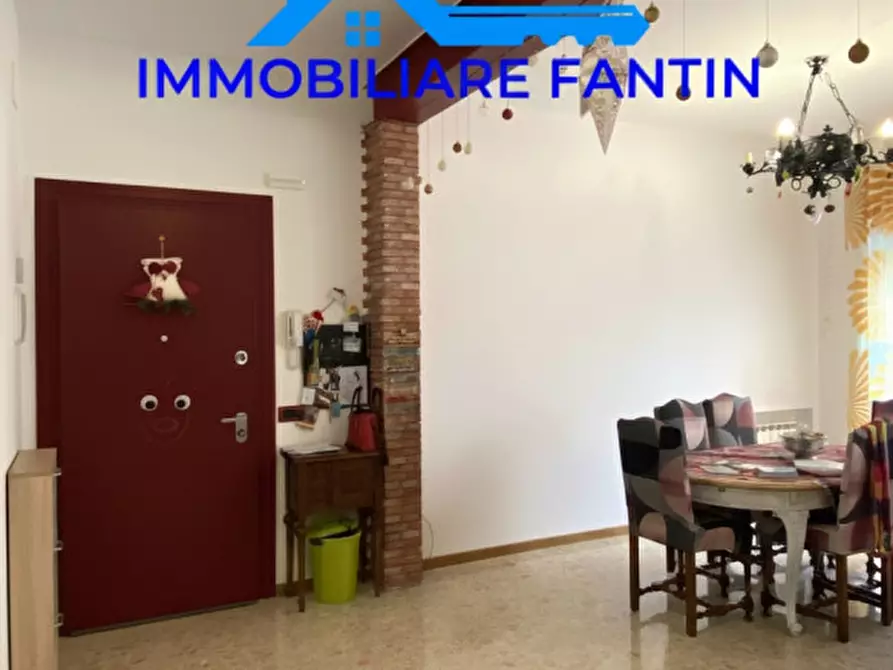 Immagine 3 di Appartamento in vendita  in via Zaniol a Treviso