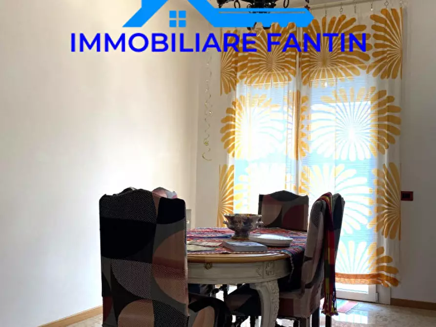Immagine 6 di Appartamento in vendita  in via Zaniol a Treviso