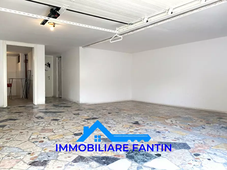 Immagine 16 di Appartamento in vendita  in via Zaniol a Treviso