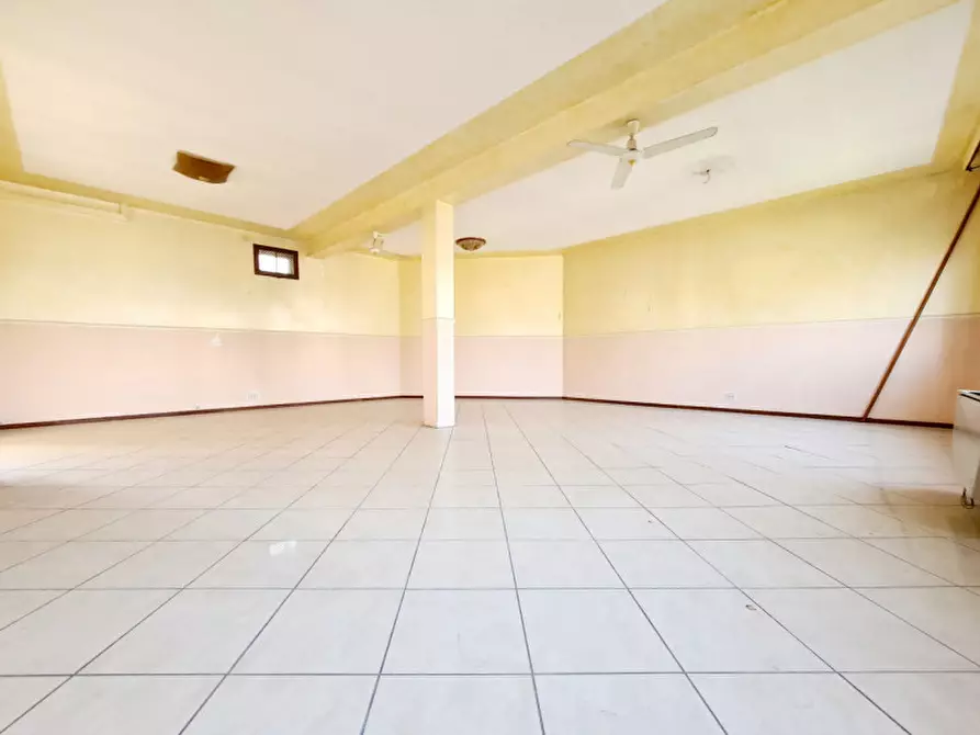 Immagine 2 di Agriturismo in vendita  in VIA POSTALE VECCHIA EST a Borgo Veneto