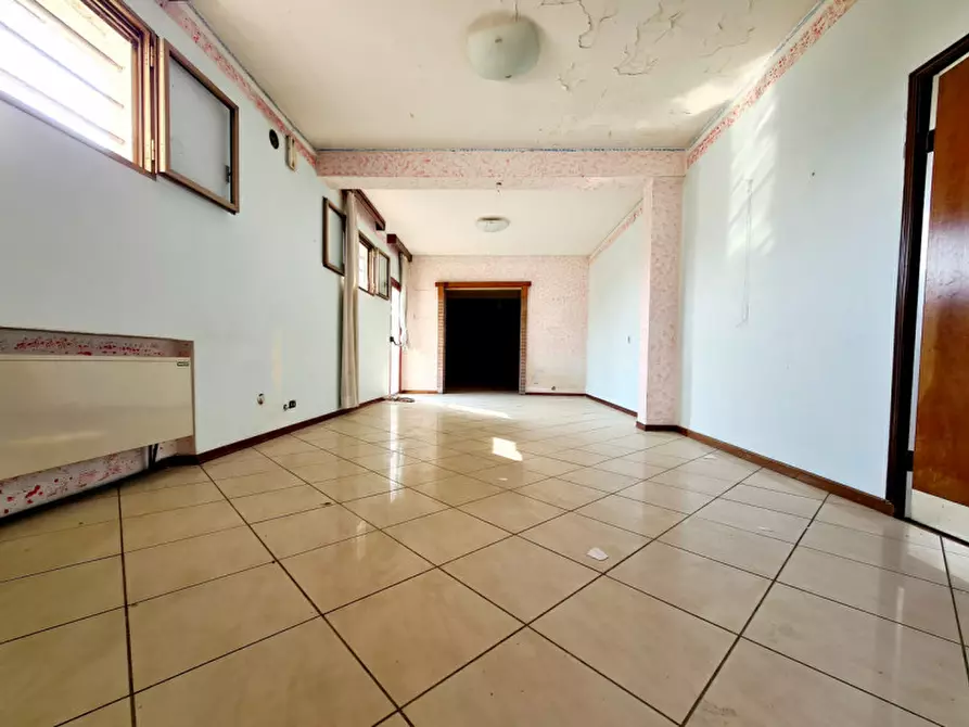 Immagine 4 di Agriturismo in vendita  in VIA POSTALE VECCHIA EST a Borgo Veneto