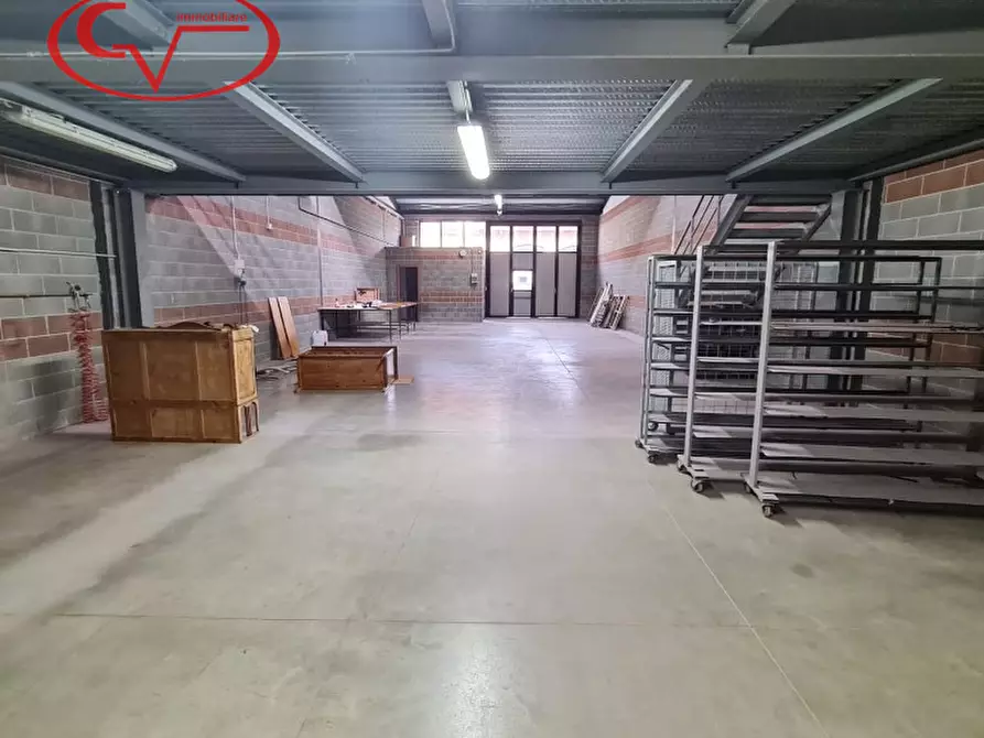 Immagine 7 di Capannone industriale in vendita  a Montevarchi