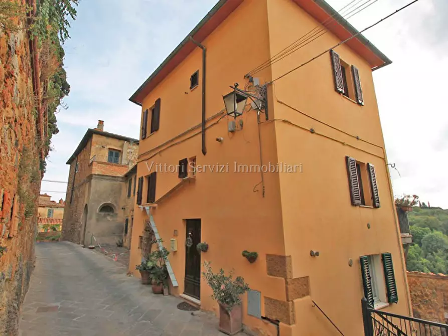 Immagine 1 di Casa bifamiliare in vendita  in via spartaco lavagnini a Trequanda