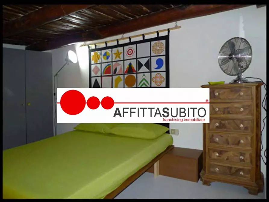 Immagine 5 di Appartamento in affitto  in Vico belle donne a Napoli